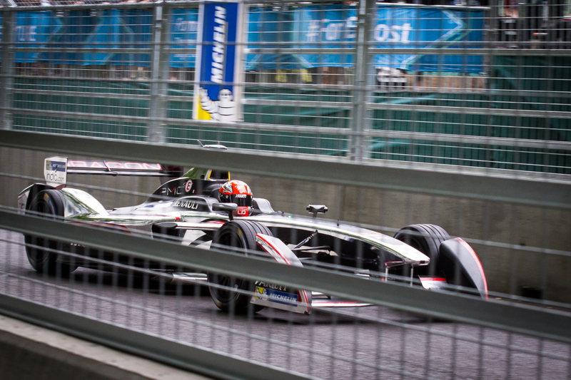 Illustration for article titled Went to the final Formula E race... it was surprisingly enjoyable!